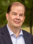 Brian Schilling headshot.