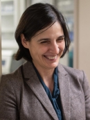 Dina Fonseca headshot.