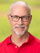 Peter Nitzsche headshot.