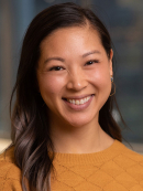 Erin Comollo headshot.